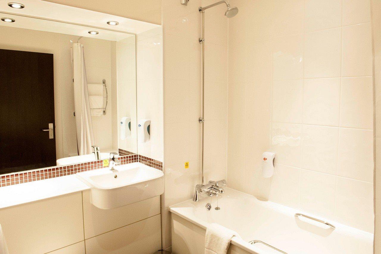 Premier Inn Фліт Екстер'єр фото
