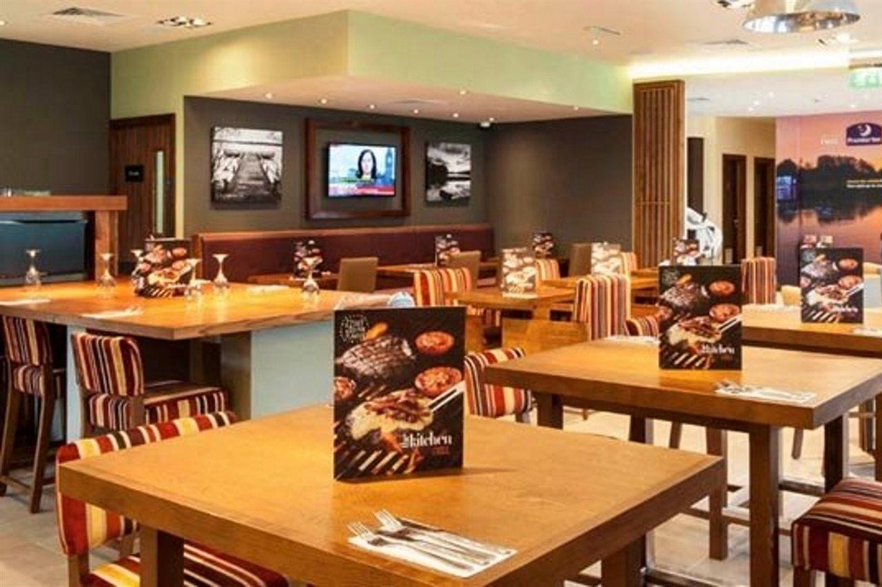 Premier Inn Фліт Екстер'єр фото
