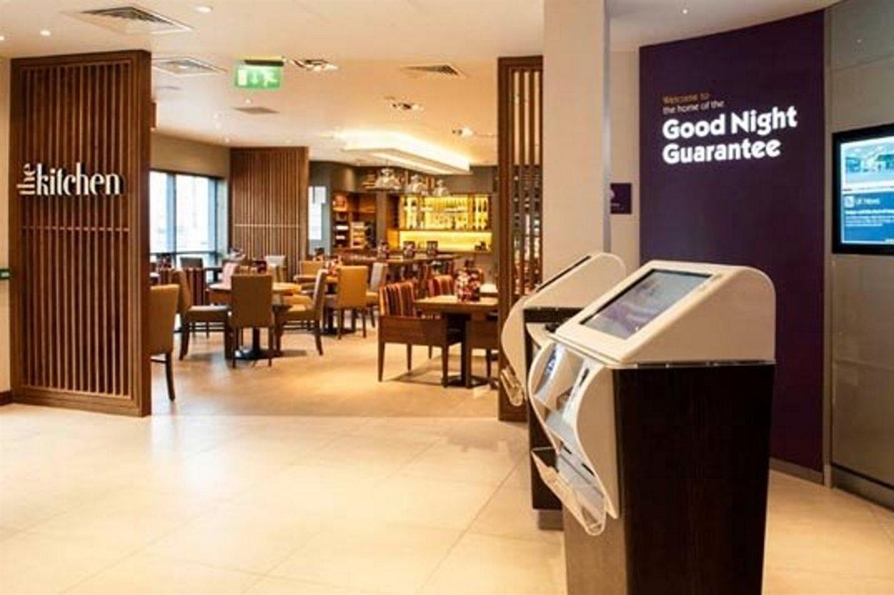 Premier Inn Фліт Екстер'єр фото