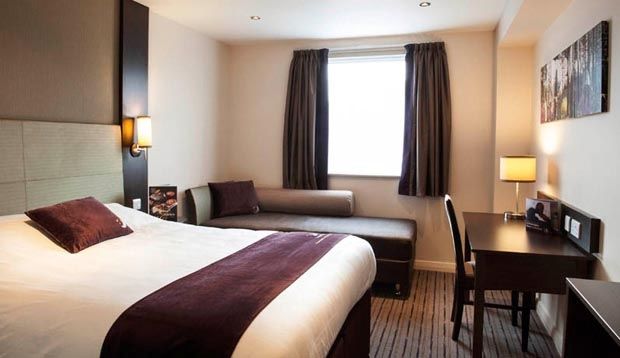 Premier Inn Фліт Екстер'єр фото